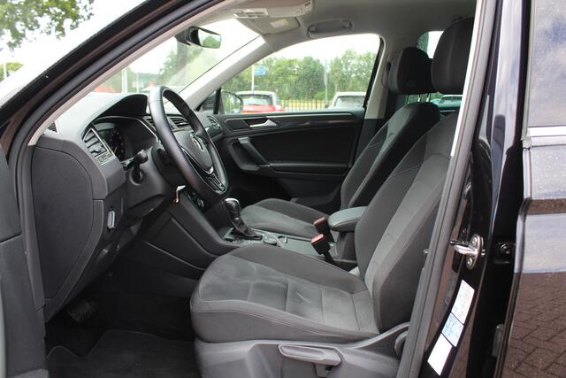 Volkswagen TIGUAN 1.4 TSI 4Motion Highline / Trekhaak / Camera / Virtual Cockpit / 17'' / Navigatie / ACC