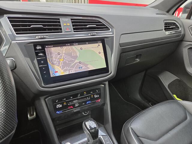 Volkswagen TIGUAN 1.4 TSI eHybrid R-Line Business Black Style 19"/Panoramadak/Trekhaak/Leder + memory/Head-up/Elektrische klep/Dodehoek/Stuur + stoelverwarming/IQ Lights/Adaptieve cruise