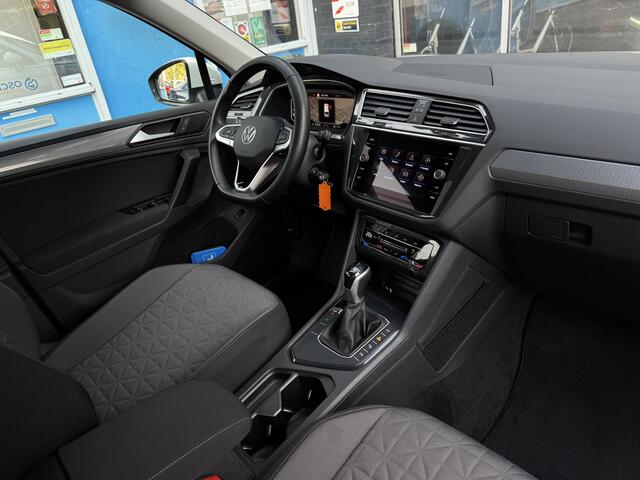 Volkswagen TIGUAN 1.4 TSI eHybrid Business GRATIS Aleverpakket! | Achteruitrijcamera | Trekhaak | Adaptive Cruise Control |