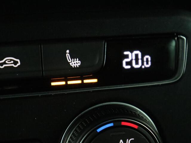 Volkswagen TIGUAN 1.5 TSI R Line | Panoramadak | Stoelverwarming | Carplay | Massage | Dynaudio | Keyless | Full LED | Active Info Display | Navigatie | Parkeerhulp