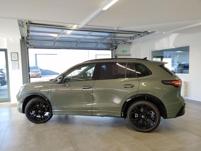 Volkswagen TIGUAN 1.5 TSI E-HYBRID R-LINE PANO-DAK/TREKHAAK/CAMERA/LEDER/MEMORY/HUD