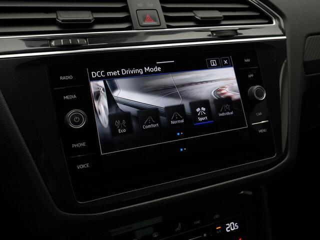 Volkswagen TIGUAN 1.4 TSI eHybrid 245 pk DSG R-Line Business+ | Panoramadak | Adaptief onderstel | IQ Light | Achteruitrijcamera