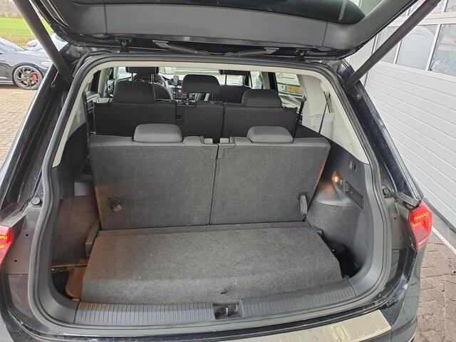 Volkswagen TIGUAN Allspace 2.0 TSI 4Motion Highline Business R 7p. Trekhaak,