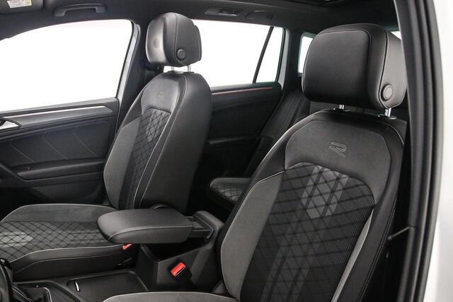 Volkswagen TIGUAN R-Line Business 1.5 TSI 150pk DSG Automaat Trekhaak, LED matrix koplampen, Panoramadak, Elektrische achterklep, Navigatie, Adaptive cruise control