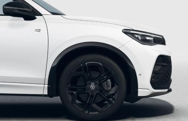 Volkswagen TIGUAN 1.5 eHybrid 204PK DSG R-Line Business / Fabrieksgarantie tot 2028 / Black Style / Trekhaak / Panoramadak / 20'' LMV / VW