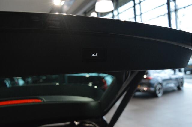 Volkswagen TIGUAN 2.0 TDI R-LINE navi leer pano camera trekhaak 19 inch !!