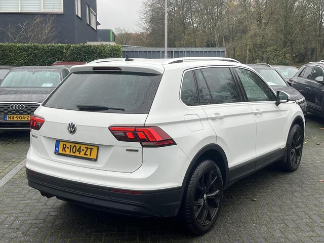 Volkswagen TIGUAN 2.0 TSi 4Motion DSG 190 PK | EL. TREKHAAK | STANDKACHEL | CAMERA |