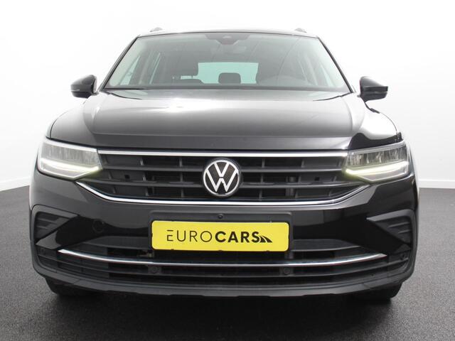 Volkswagen TIGUAN 1.4 TSI 245pk PHEV Life DSG | Navigatie | Apple Carplay/Android Auto | Parkeersensoren | Adaptive Cruise Control | Elektrische achterklep | Virtual Cockpit | Climate Control | Keyless Entry