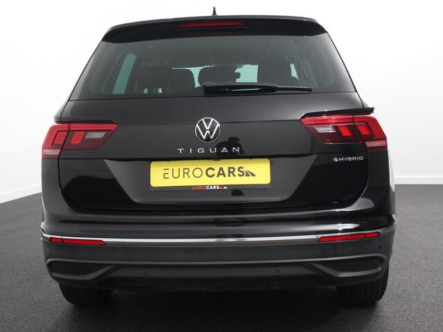Volkswagen TIGUAN 1.4 TSI 245pk PHEV Life DSG | Navigatie | Apple Carplay/Android Auto | Parkeersensoren | Adaptive Cruise Control | Elektrische achterklep | Virtual Cockpit | Climate Control | Keyless Entry