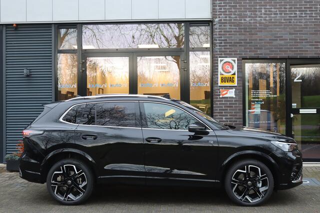 Volkswagen TIGUAN 1.5 eHybrid 272pk R-Line Edition Pano/IQ.Light/Camera/Keyless/ACC/DCC/ErgoActive/Dodehoek/20"/Trekhaak wegkl.