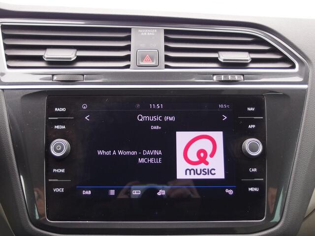 Volkswagen TIGUAN 1.4 TSI ACT Comfortline Business FACELIFT / TREKHAAK / CAMERA / FULL LED / DAB+ / CARPLAY / ACC / NL-AUTO