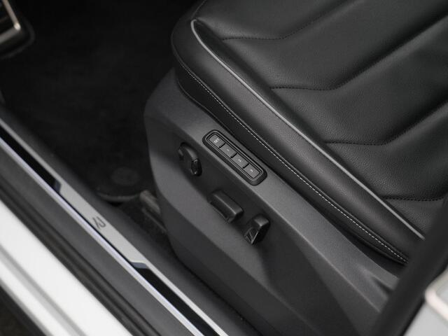 Volkswagen TIGUAN 1.4 TSI eHybrid 245 pk DSG R-Line | Trekhaak | Navigatie Discover Pro | Leder | Geheugenstoelen | 360 camera | IQ Light | Stuur-/stoelverwarming