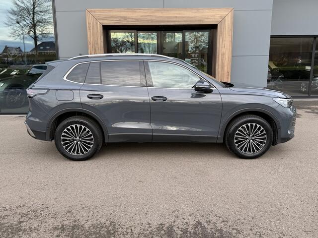 Volkswagen TIGUAN 1.5 eHybrid Elegance 204pk | Trekhaak | 360 camera | Dode hoek | Elek. klep | incl. verlengde garantie