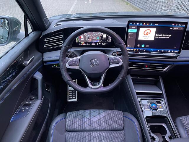 Volkswagen TIGUAN 1.5 eHybrid 204PK DSG R-Line Edition / Trekhaak / 360° Camera / Harman Kardon / Head-Up Display / 20'' LMV / VW