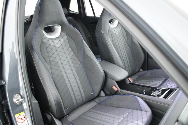 Volkswagen TIGUAN 1.5 272pk eHybrid R-Line Edition Trekhaak Camera Keyless Massage Virtual Cockpit Panoramadak Carplay