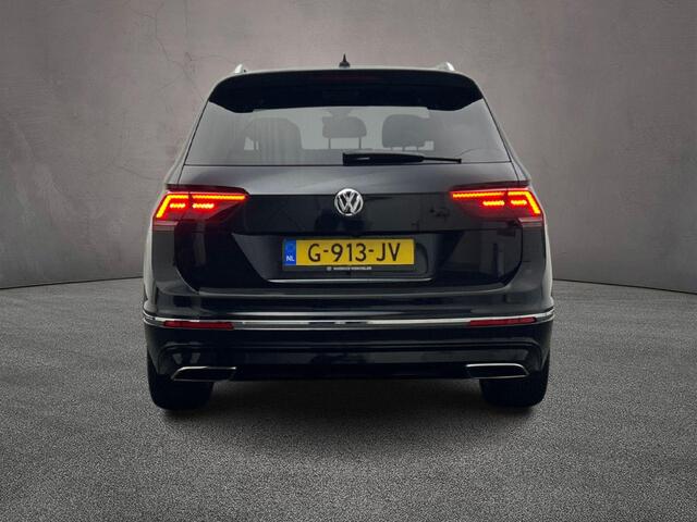 Volkswagen TIGUAN Allspace Highline Business R 1.5 TSI 150pk DSG Automaat Trekhaak, Lederen bekleding, Adaptive cruise control, Navigatie, Elektrische achterklep