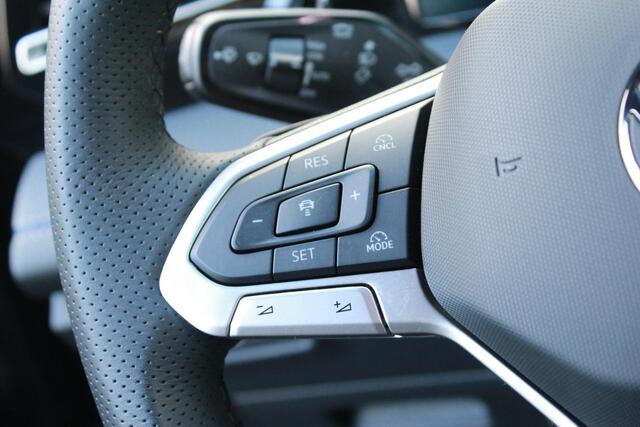 Volkswagen TIGUAN 2.0 TDI R-line | Trekhaak | 360 | Black style |