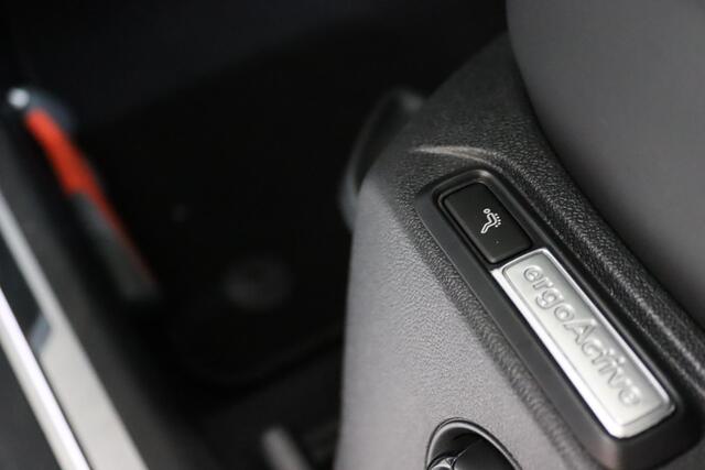 Volkswagen TIGUAN Allspace 1.5 TSI Highline R-line 7-Persoons , Trekhaak, Panoramadak, Lederen bekleding, Virtual Cockpit,