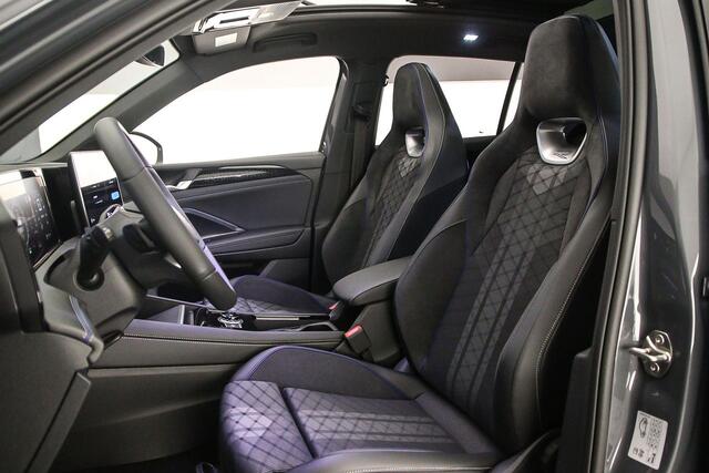 Volkswagen TIGUAN R-Line Edition 1.5 TSI eHybrid 272pk DSG Automaat Trekhaak, Panoramadak, Adaptive cruise control, Black Style, Navigatie, Elektrische achterklep