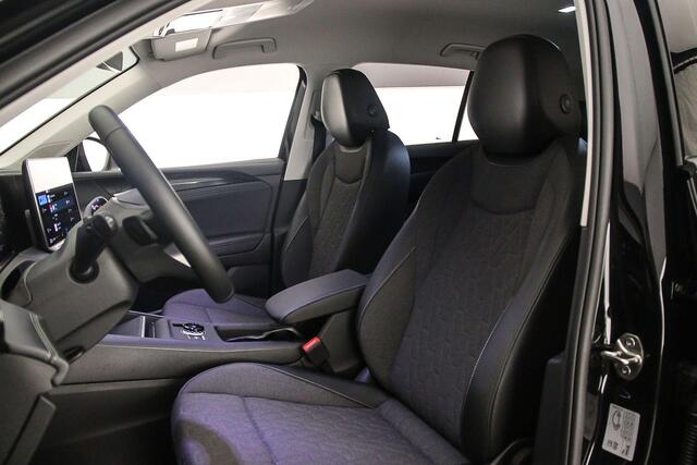 Volkswagen TIGUAN Life Edition 1.5 TSI eHybrid 204pk DSG Automaat Trekhaak, Adaptive cruise control, Elektrische achterklep, Achteruitrijcamera, LED koplampen