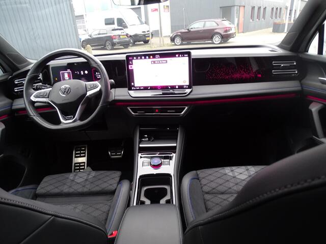 Volkswagen TIGUAN 1.5 eTSI R-Line Business AUTOMAAT| VOL OPTIES! |SPORT INTERIEUR| CAMERA| NAVIGATIE| DODE HOEK DETECTIE| PARKEERSENSOREN