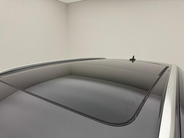 Volkswagen TOUAREG 3.0 TSi eHybrid 4MOTION Elegance ACC Panoramadak Luchtvering 21 Inch IQ Light Camera