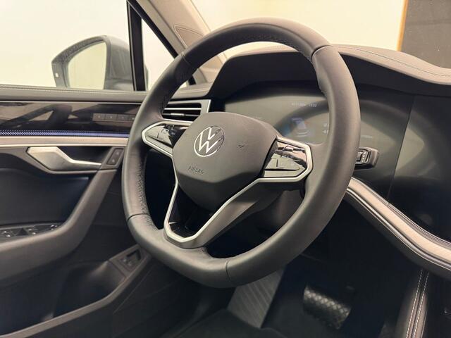 Volkswagen TOUAREG 3.0 TSi eHybrid 4MOTION Elegance ACC Panoramadak Luchtvering 21 Inch IQ Light Camera
