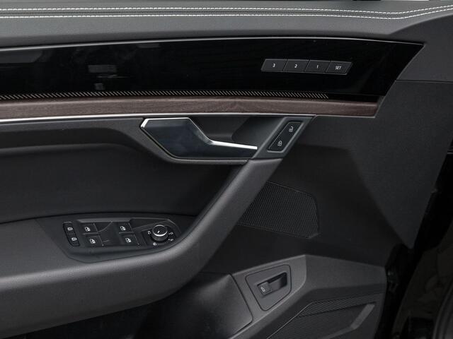 Volkswagen TOUAREG 3.0 TDI Elegance Grijs Kenteken ACC LUCHTVERING COMFORTSTOELEN TREKHAAK