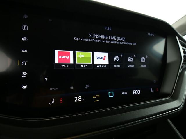 Volkswagen TOUAREG 3.0 TDI Grijs Kenteken ACC LUCHTVERING TREKHAAK COMFORTSTOELEN