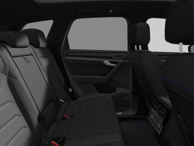 Volkswagen TOUAREG R Edition 3.0 eHybrid 462 pk 8 versn. · Comfort pakket · Nachtzichtassistent (night vision) · Opberg pakket · Trekhaak inclusief aanhangermanoeuvreerhulp 'trailer assist'