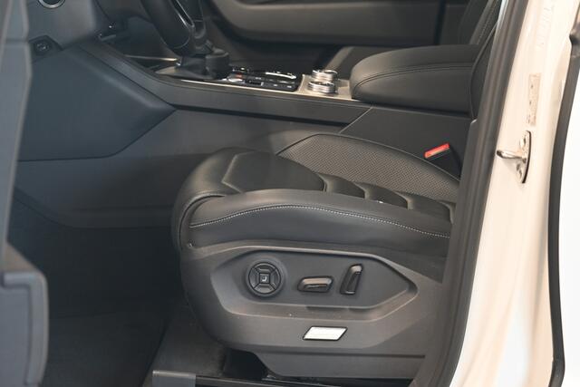 Volkswagen TOUAREG 3.0 TSi eHybrid 4MOTION FULL OPTION nieuwprijs 110.000 EURO