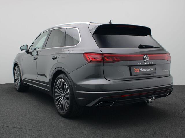 Volkswagen TOUAREG 3.0 TSi eHybrid 4MOTION Elegance 381PK DSG matrix led, trekhaak, 360gr. camera, adaptive cruise, head-up, keyless, side assist, luchtvering, 21" lichtmetaal