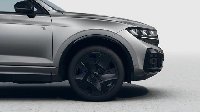 Volkswagen TOUAREG 3.0 TSI eHybrid 4MOTION 462 Tiptronic R Automaat | Verwarmbare achterbank