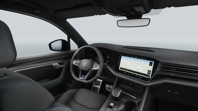 Volkswagen TOUAREG 3.0 TSI eHybrid 4MOTION 462 Tiptronic R Automaat | Verwarmbare achterbank