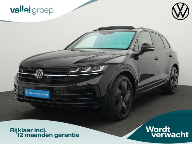 Volkswagen TOUAREG 3.0 TSi eHybrid 463 pk tiptronic 4MOTION R | Panoramadak | Trekhaak | Puglia Leder | Nachtzicht | Head-Up Display | Geheugenstoelen | Dynaudio