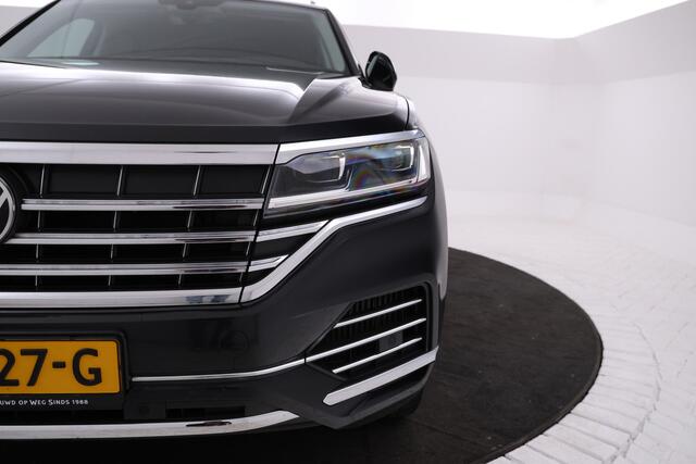 Volkswagen TOUAREG EHYBRID Panorama, Luchtvering, Climate, Volleder.