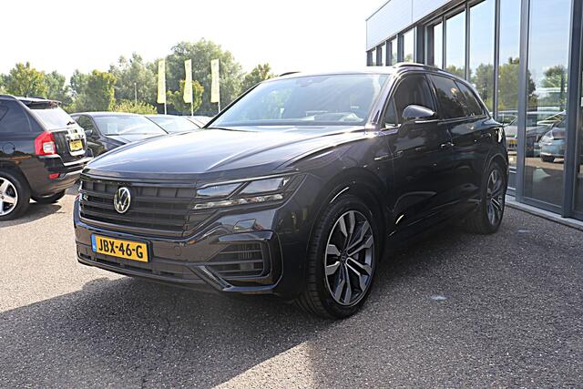 Volkswagen TOUAREG 3.0 TSi 4MOTION R-Line