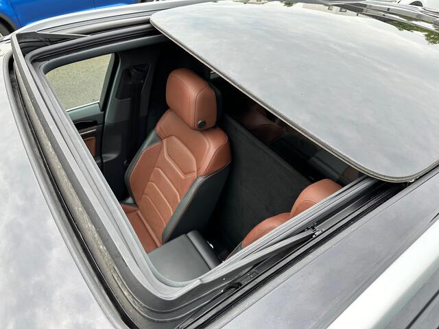 Volkswagen TOUAREG 3.0 TDI 4Motion Atmosphere | Panoramadak | Trekhaak | Grijs kenteken | Excl. Btw