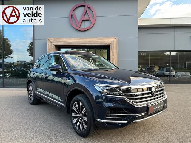 Volkswagen TOUAREG 3.0 TSi eHybrid 4MOTION Elegance | Panoramadak | Head up | Leder | Rijklaar incl. garantie