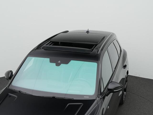 Volkswagen TOUAREG 3.0 TSi 462 pk Tiptronic eHybrid 4MOTION R | Panoramadak | Nachtzicht | Trekhaak | Stoelventilatie | DYNAUDIO | Bekleding Leder Puglia | 22 inch