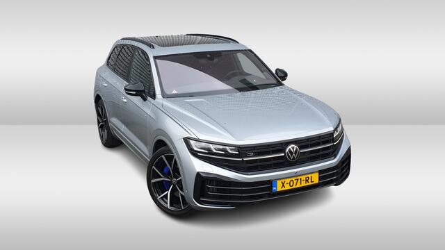 Volkswagen TOUAREG 3.0 TSi eHybrid 4MOTION R / Fabrieksgarantie tot 05-01-2028 / Trekhaak / Puglia leder/ Panoramadak / Nightvision / 22" / VW