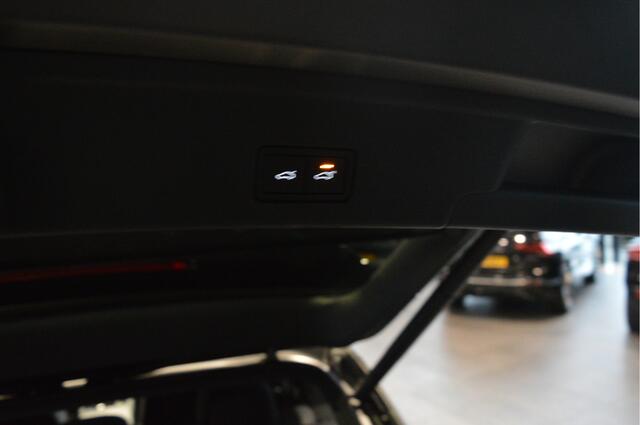 Volkswagen TOUAREG 3.0 TSi eHybrid 4MOTION R pano leer camera 21 inch !!