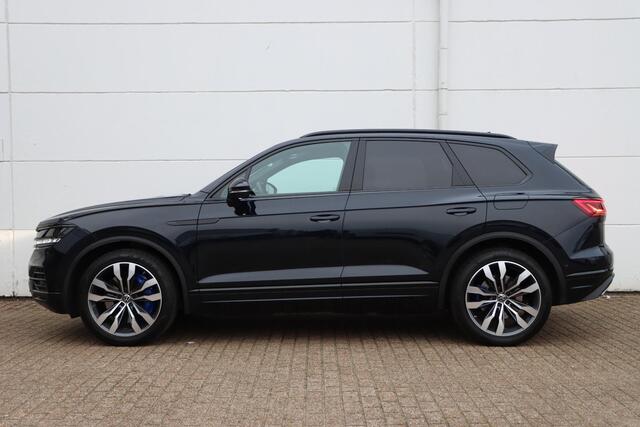 Volkswagen TOUAREG 3.0 TSI eHybrid Elegance 380pk Tiptronic | Luchtvering
