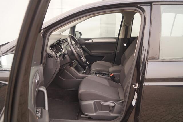 Volkswagen TOURAN 1.2 TSI 110pk Edition 7-persoons -NAVI-PDC-ACC-
