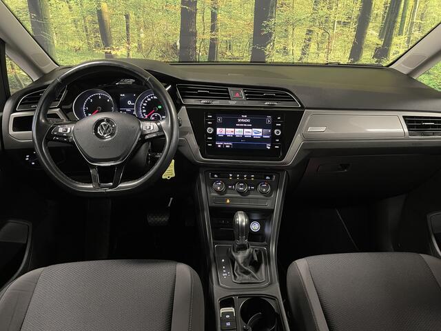 Volkswagen TOURAN 1.6 TDI SCR Comfortline 7p | 7 Persoons! | Apple Carplay | Airconditioning | Cruise Control | Bluetooth | Stop&GO |