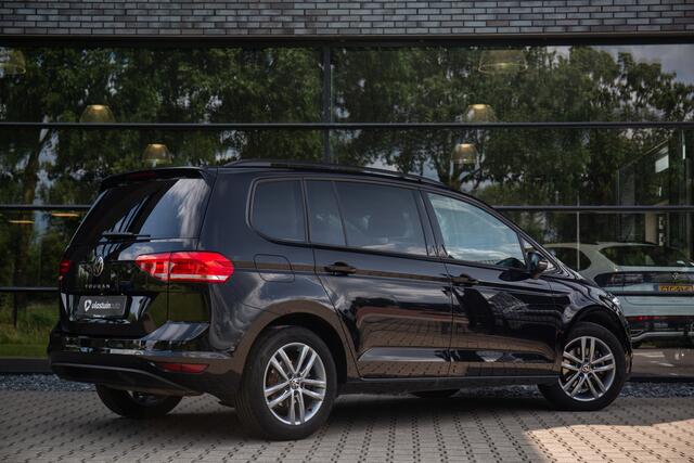 Volkswagen TOURAN 1.5 TSI Comfortline Business 7p , Adap. Cruise, Virtual cockpit, Achteruitrijcamera,