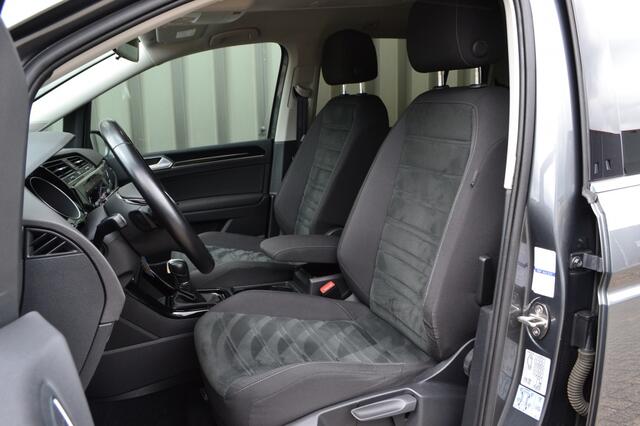 Volkswagen TOURAN 1.4 TSI DSG Highline LED/ACC/Trekhaak/Automaat