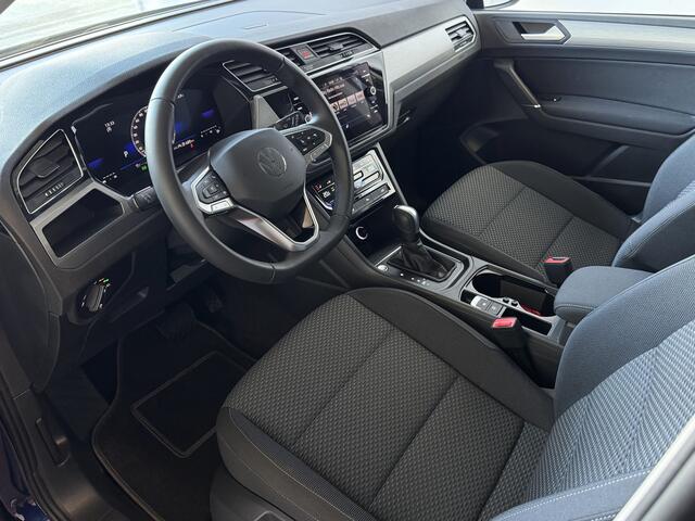 Volkswagen TOURAN 1.5 TSI 150PK 7P CARPLAY NAVI CAMERA LED ELEK.KLEP VIR.COCKPIT DODE.HOEK DET. STOELVERW KEYLESS 7P 7PERS 09/2024 "Volkswagen rijden begint bij Topautos.nl - 75 topmodellen direct op voorraad!"