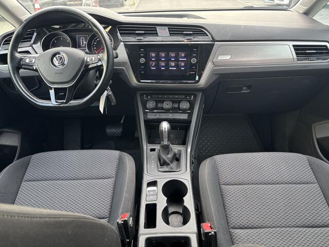 Volkswagen TOURAN 2.0 TDI SCR AUTOMAAT / DEALERONDERHOUDEN