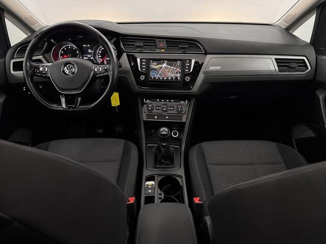 Volkswagen TOURAN 1.2 TSI Comfortline 7p Pano, Navi, Parkeersensoren, Cruise control, Clima, Lichtmetalen velgen